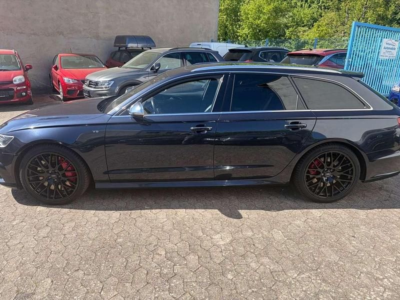 Second-hand Audi S6 450 CP (330 kW) 2017 Albastru Break