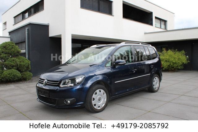 Blau Gebraucht 2015 VW Touran Highline Van / Kleinbus | 12.950 € (Superpreis) - Bild 1/4