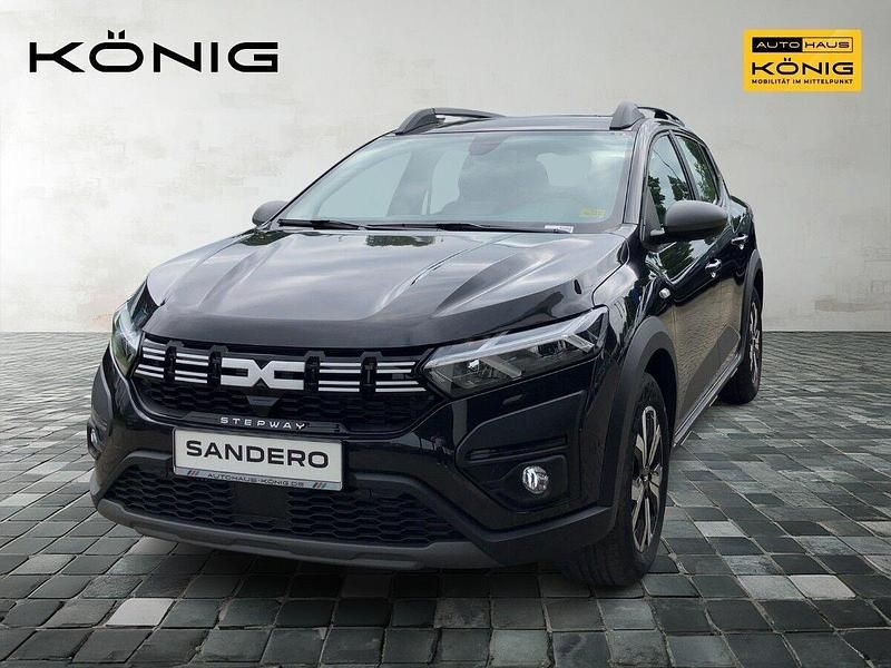Schwarz Gebraucht 2023 Dacia Sandero Expression Kleinwagen | 18.990 € (Etwas zu teuer) - Bild 1/4