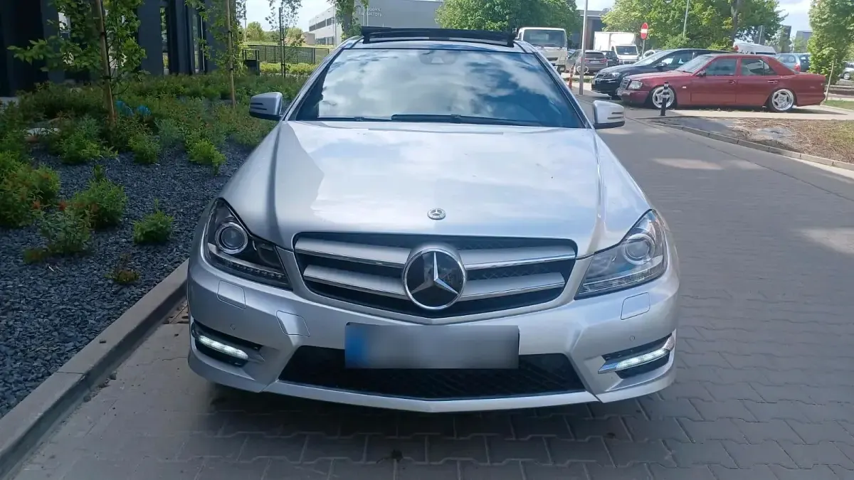 Gebraucht Mercedes C350 AMG 306 PS (225 kW) 2012 Silber Coupé