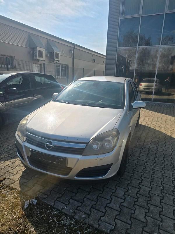 Gebraucht Opel Astra 105 PS (77 kW) 2006 Grau Kleinwagen