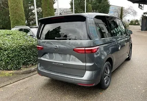 Occasion VW Multivan 150 ch (110 kW) 2026 Gris Monospace