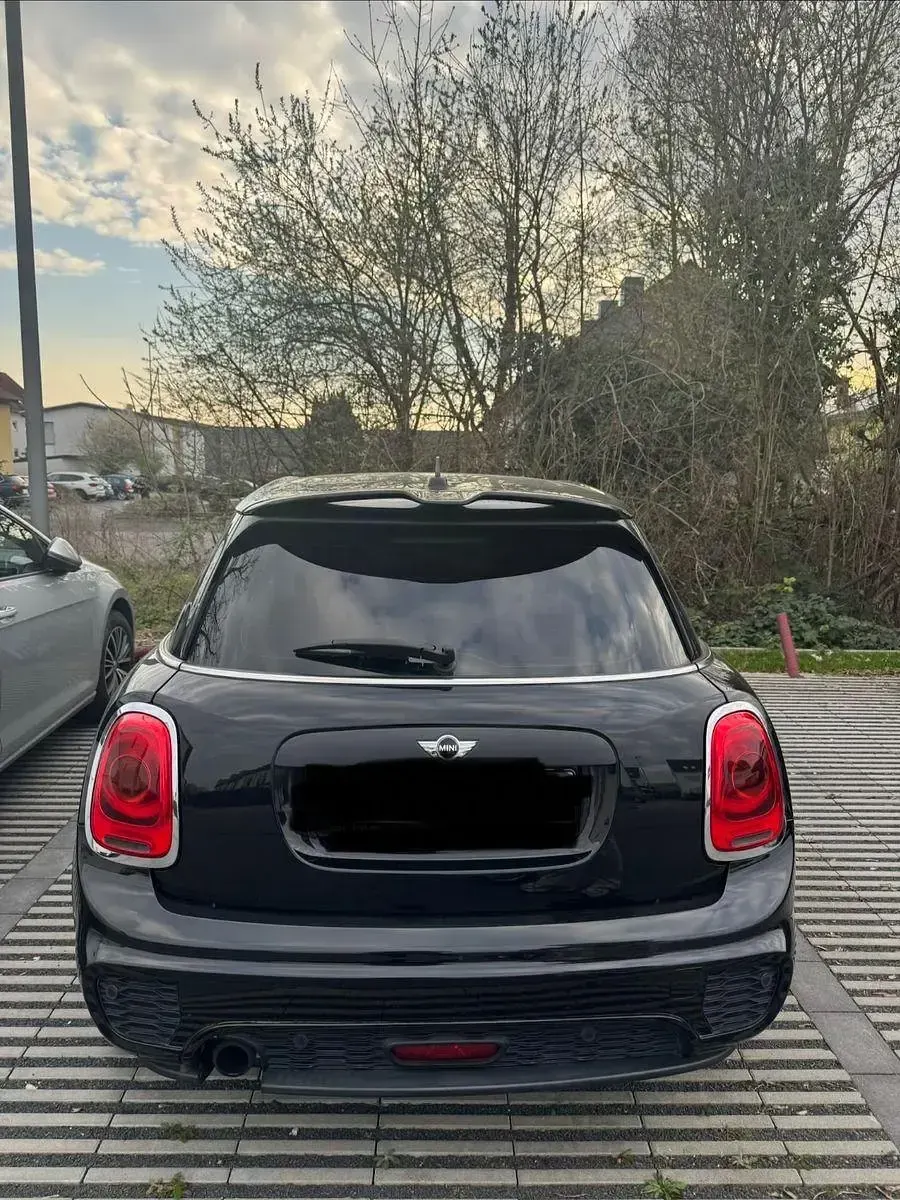Gebraucht Mini John Cooper Works 102 PS (75 kW) 2016 Schwarz Kleinwagen