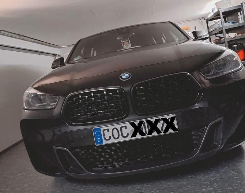 Gebraucht BMW X2 Efficient Dynamics 220 PS (161 kW) 2022 Schwarz SUV