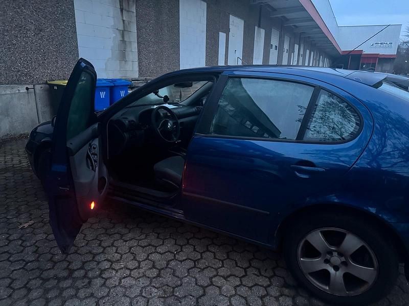 Gebraucht Seat Leon 125 PS (91 kW) 2002 Blau Kleinwagen