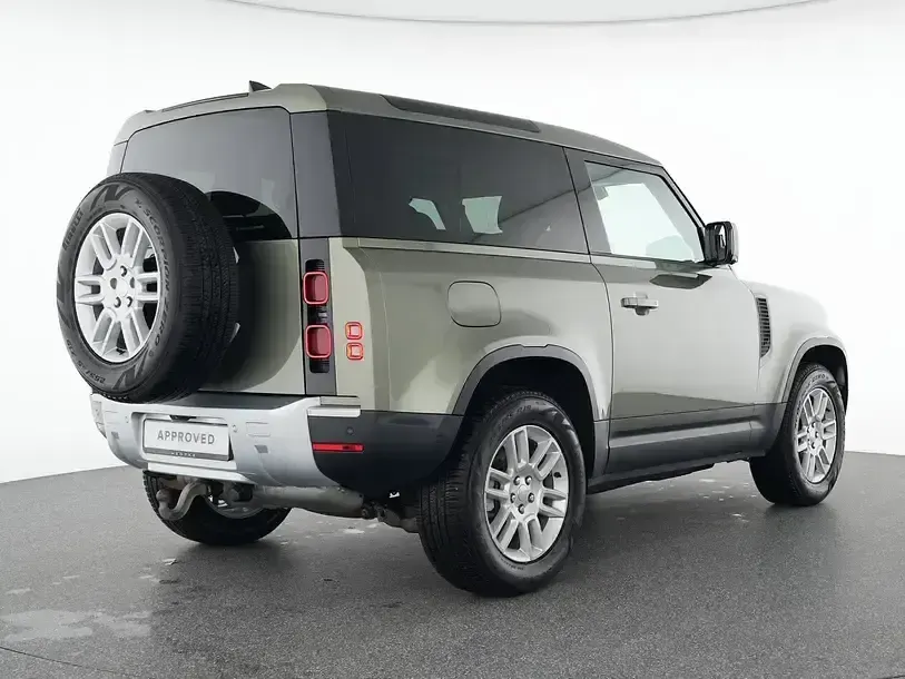 Gebraucht Land Rover Defender S 249 PS (183 kW) 2025 Grün SUV