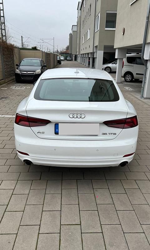 Gebraucht Audi A5 Sportback 150 PS (110 kW) 2019 Weiß Kleinwagen