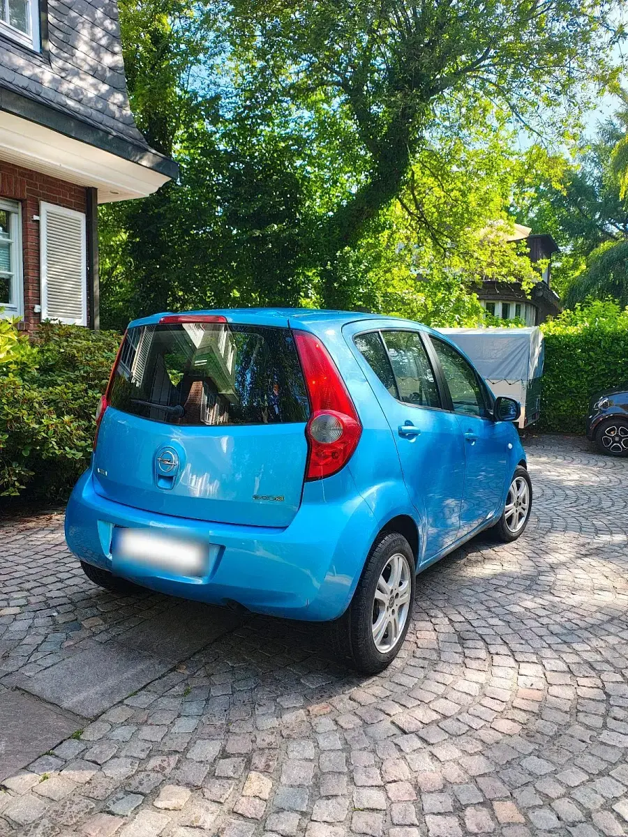 Gebraucht Opel Agila 65 PS (47 kW) 2010 Blau Kleinwagen