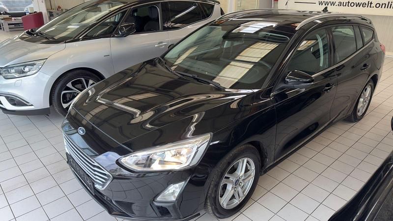 Gebraucht Ford Focus Cool & Connect 125 PS (91 kW) 2020 Schwarz Kombi