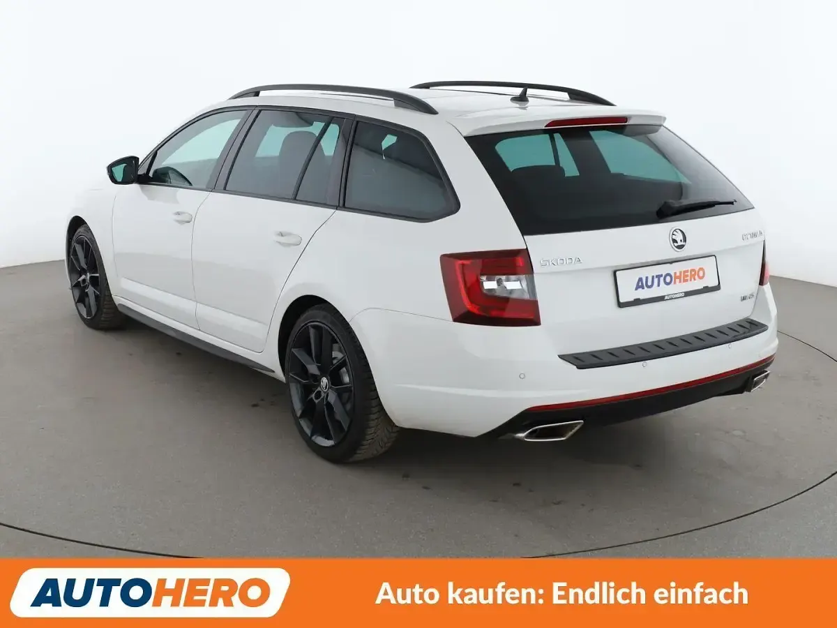 Gebraucht Skoda Octavia RS 245 PS (180 kW) 2020 Weiß Kombi