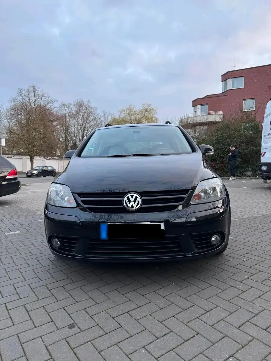 Gebraucht VW Golf Plus Cross 122 PS (89 kW) 2008 Schwarz Limousine