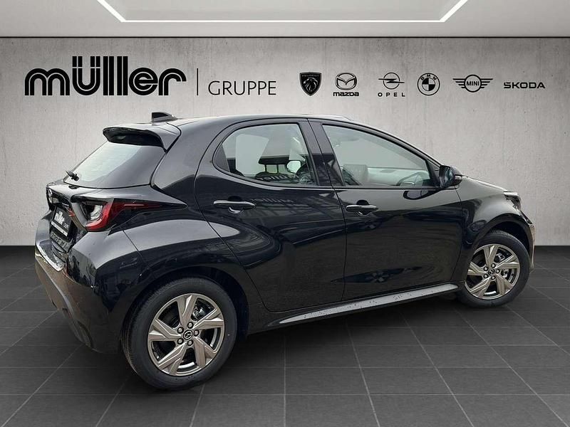 Neu Mazda 2 Exclusive 116 PS (85 kW) 2025 Opera black Kleinwagen