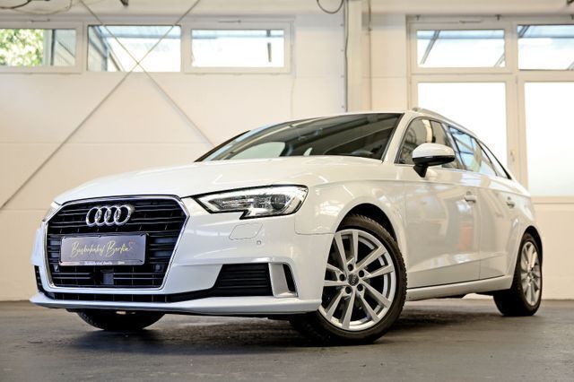 Andere Gebraucht 2017 Audi A3 Sport Limousine | 15.890 € (Fairer Preis) - Bild 1/4