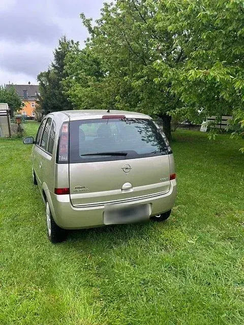 Gebraucht Opel Meriva 90 PS (66 kW) 2009 Andere farben Van / Kleinbus