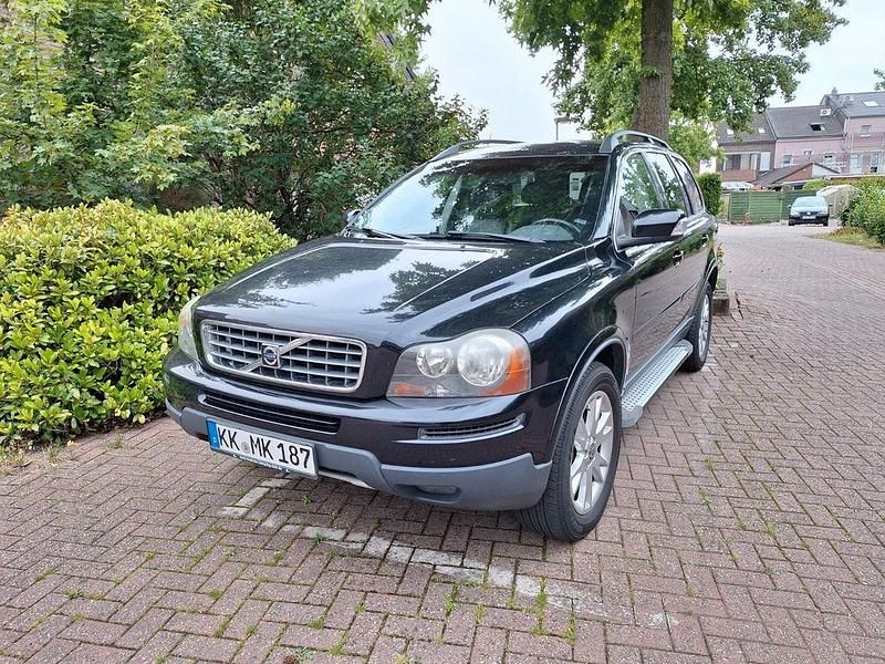 Schwarz Gebraucht 2007 Volvo XC90 Momentum SUV | 7.000 € (Fairer Preis) - Bild 1/4