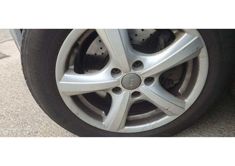 Second-hand Audi A4 Ambition 143 CP (105 kW) 2011 Gri Berlinǎ