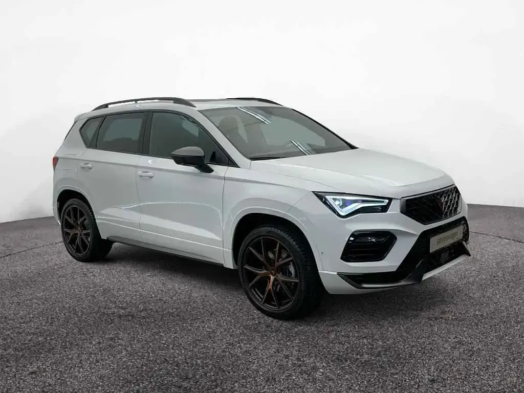 Neu Cupra Ateca 190 PS (139 kW) 2026 "nevada" weiss metallic SUV
