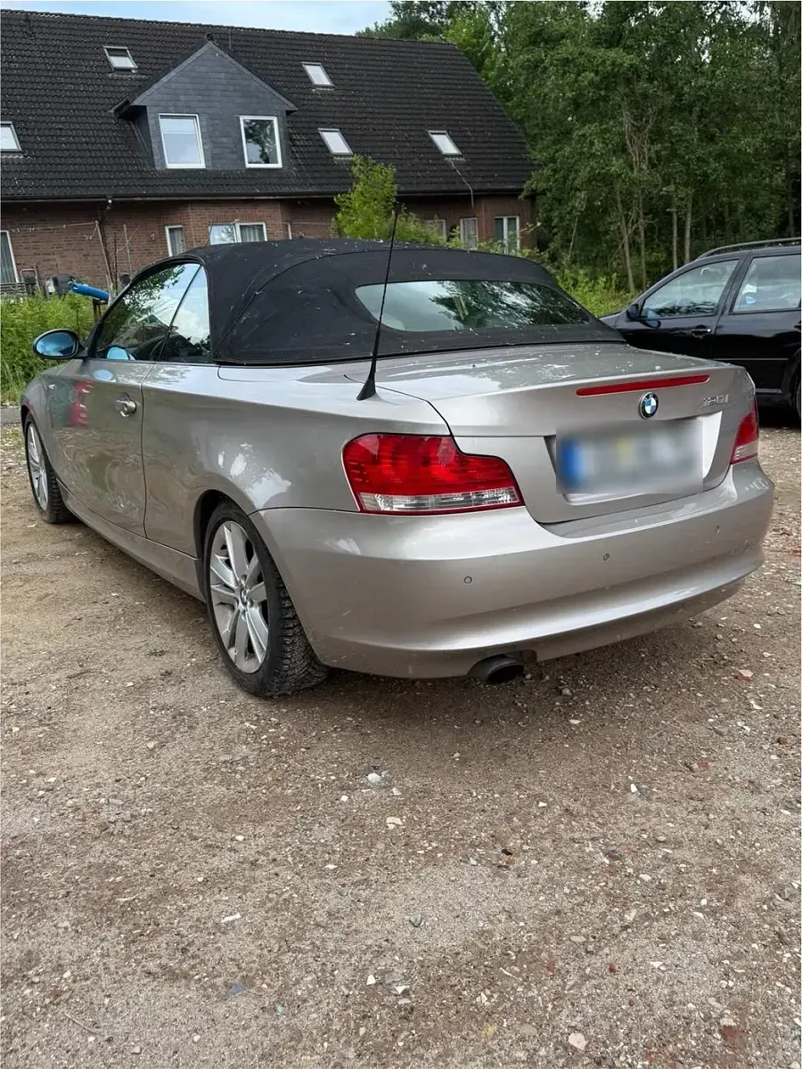 Gebraucht BMW 120 Cabriolet 170 PS (125 kW) 2008 Grau Cabrio