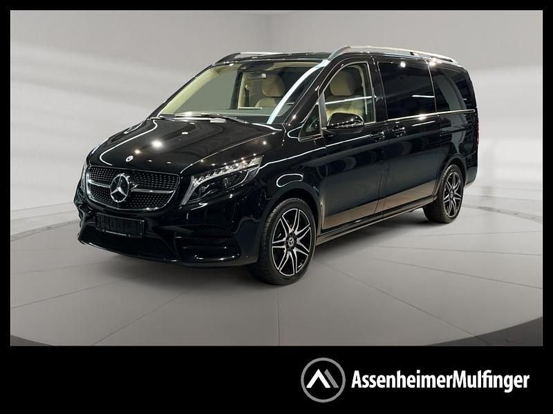 Schwarz Gebraucht 2023 Mercedes V300 AMG Van / Kleinbus | 57.569 € (Etwas zu teuer) - Bild 1/4