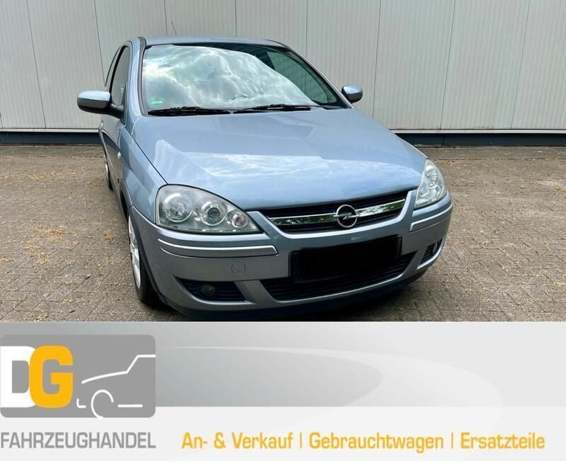 Grau Gebraucht 2006 Opel Corsa Kleinwagen | 1.555 € (Guter Preis) - Bild 1/4