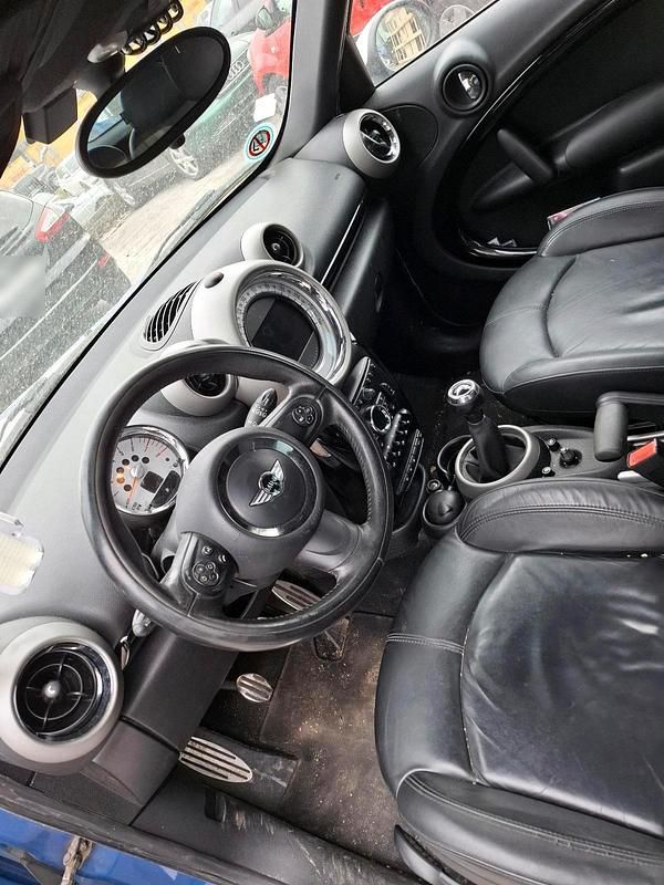 Second-hand Mini Cooper 184 CP (135 kW) 2010 Albastru Hatchback