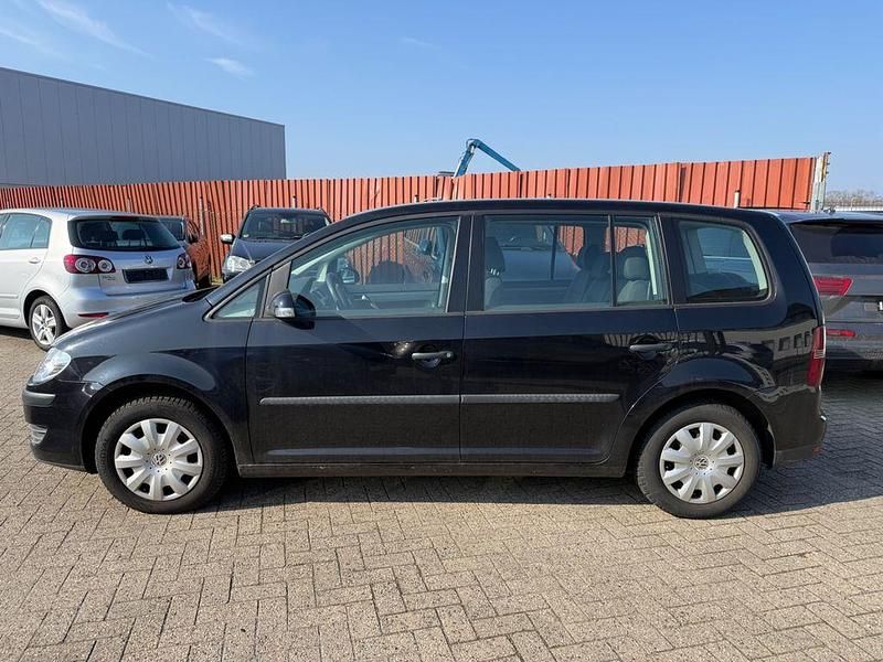 Gebraucht VW Touran Conceptline 105 PS (77 kW) 2008 Schwarz Van / Kleinbus