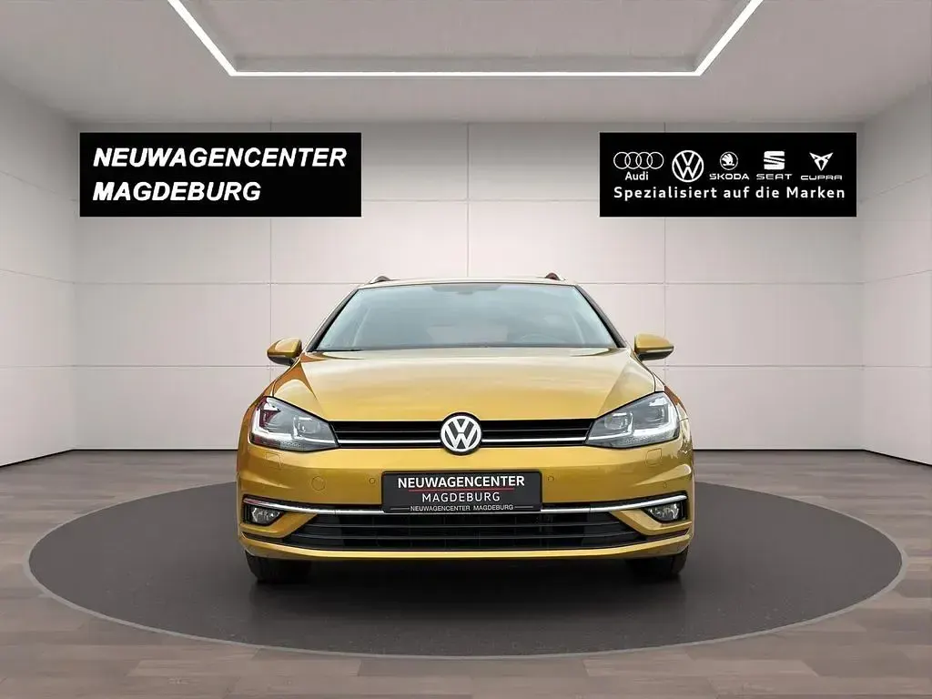 Brugt VW Golf VII 150 HK (110 kW) 2018 Gul Stationcar