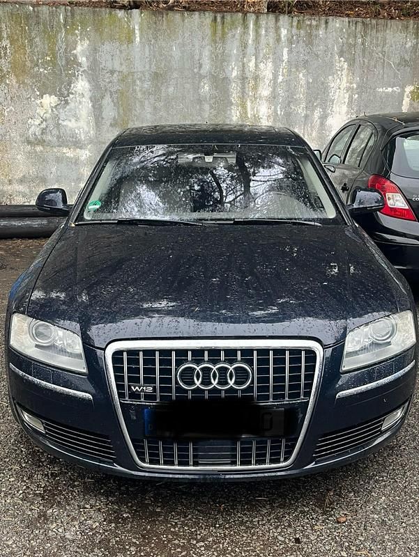 Blau Gebraucht 2009 Audi A8 Limousine | 8.000 € - Bild 1/4