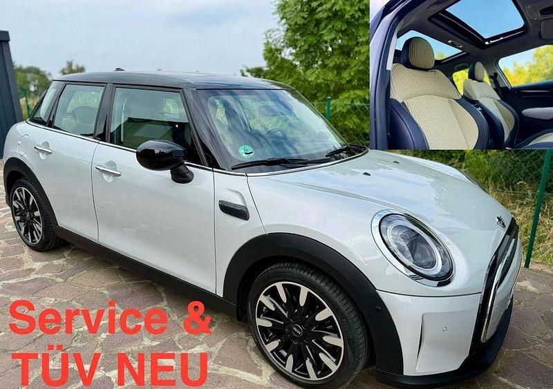 Weiß Gebraucht 2022 Mini Cooper Kleinwagen | 24.850 € (Fairer Preis) - Bild 1/4