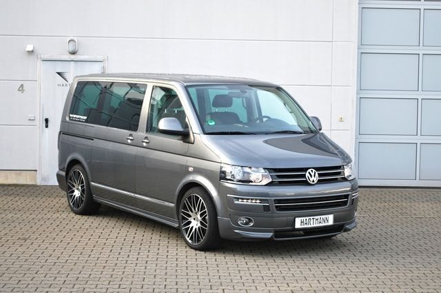Grau metallic Gebraucht 2011 VW T5 Highline Van | 52.500 € - Bild 1/4