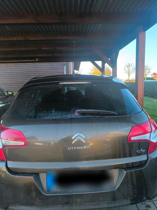 Gebraucht Citroën C4 120 PS (88 kW) 2011 Braun Limousine