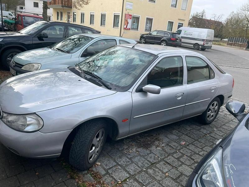 Silber Gebraucht 1999 Ford Mondeo Limousine | 600 € (Superpreis) - Bild 1/4