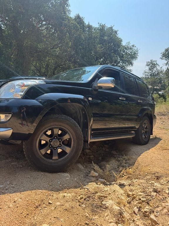 Schwarz Gebraucht 2008 Toyota Land Cruiser Executive SUV | 19.800 € (Fairer Preis) - Bild 1/4