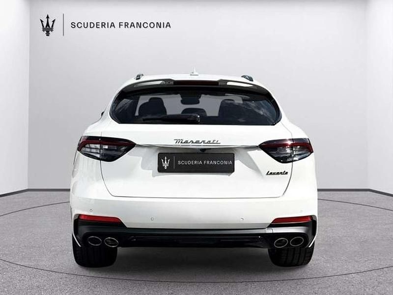Gebraucht Maserati Levante 430 PS (316 kW) 2025 Weiß SUV
