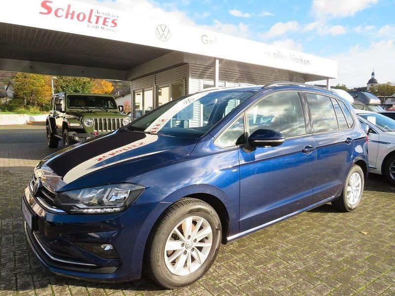 Blau Gebraucht 2018 VW Golf VII Join Limousine | 14.680 € (Fairer Preis) - Bild 1/4