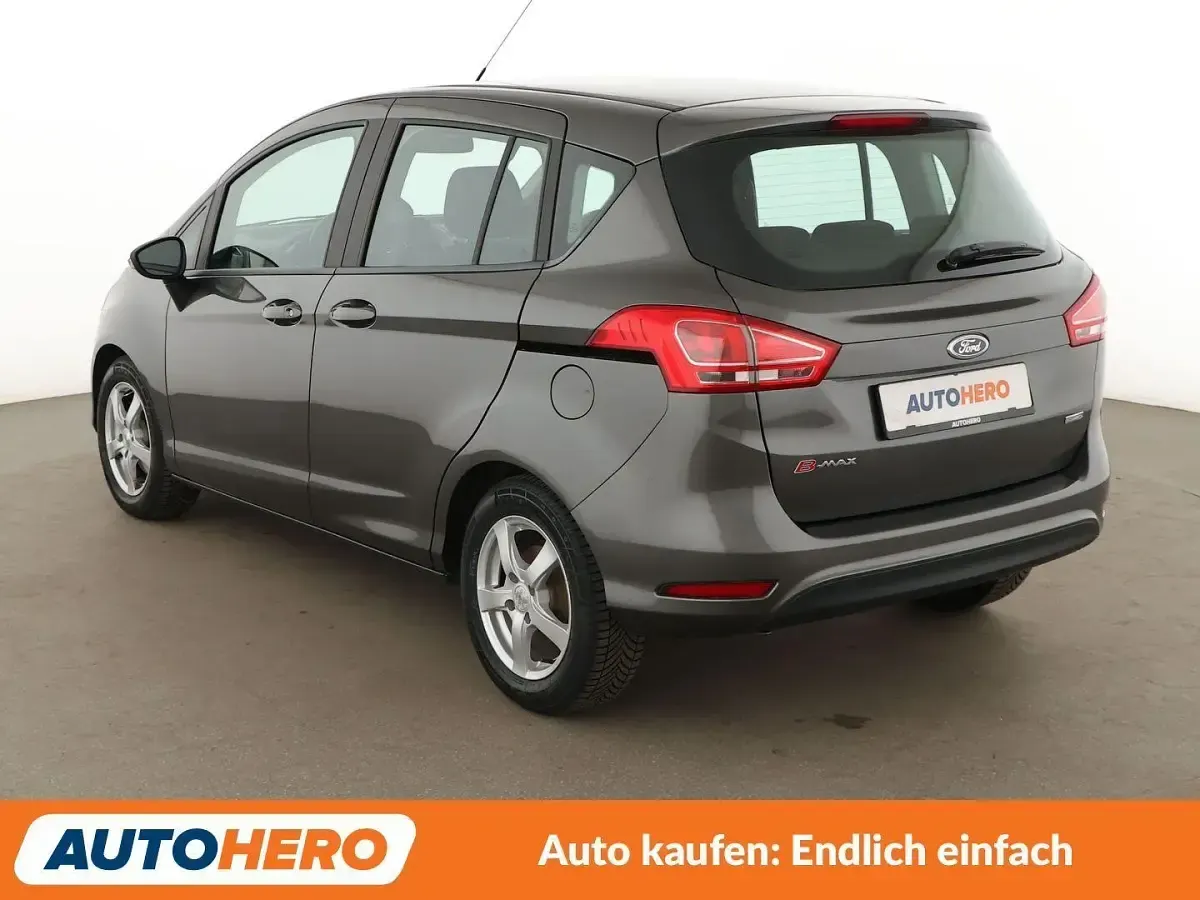 Gebraucht Ford B-MAX Titanium 101 PS (74 kW) 2017 Grau Van / Kleinbus