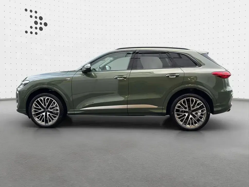 Gebraucht Audi Q5 Edition .1 204 PS (150 kW) 2025 Grün SUV