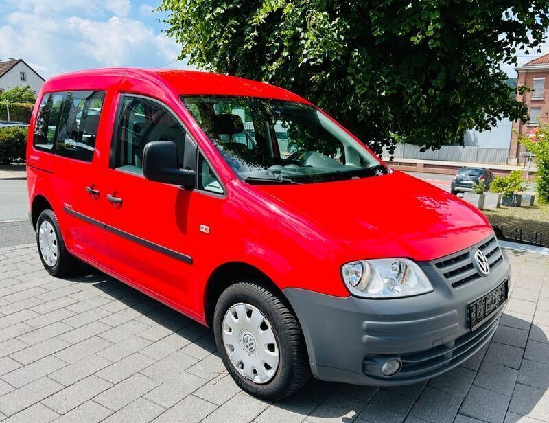 Rot Gebraucht 2010 VW Caddy Team Van / Kleinbus | 6.500 € (Fairer Preis) - Bild 1/4