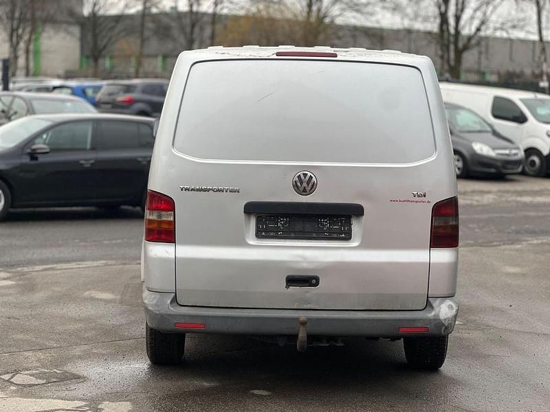 Gebraucht VW T5 131 PS (96 kW) 2004 Silber Van