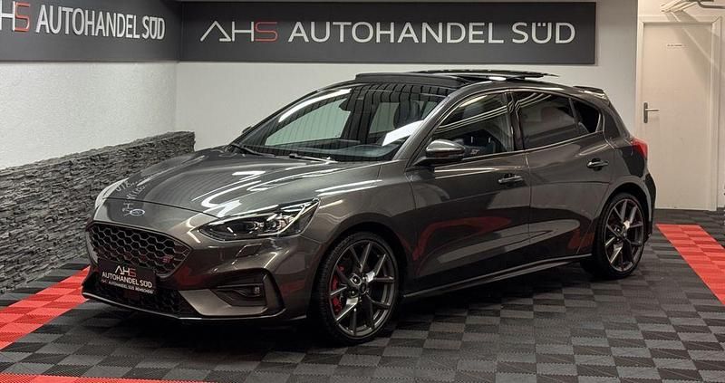 Gebraucht Ford Focus ST 280 PS (205 kW) 2019 Magneticgrau (metallic) Limousine