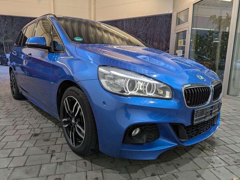 Gebraucht BMW 220 M Sport 190 PS (139 kW) 2016 Estorilblau 2 metallic Kombi