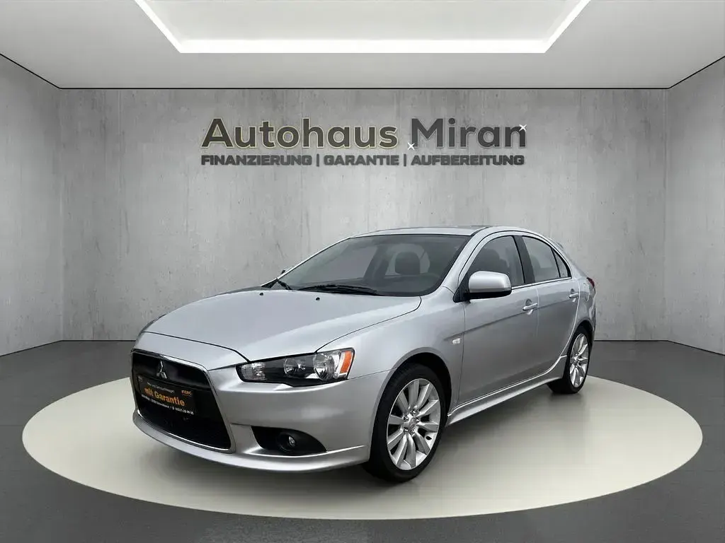 Gebraucht Mitsubishi Lancer Intense 143 PS (105 kW) 2009 Silber Limousine