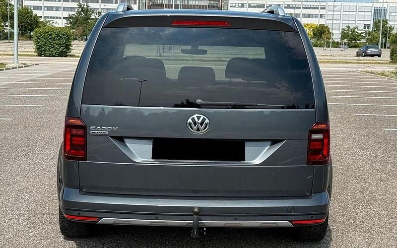 Gebraucht VW Caddy 131 PS (96 kW) 2019 Grau Van / Kleinbus