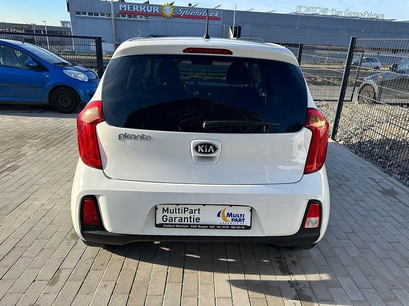 Gebraucht Kia Picanto 67 PS (49 kW) 2016 Weiß Kleinwagen