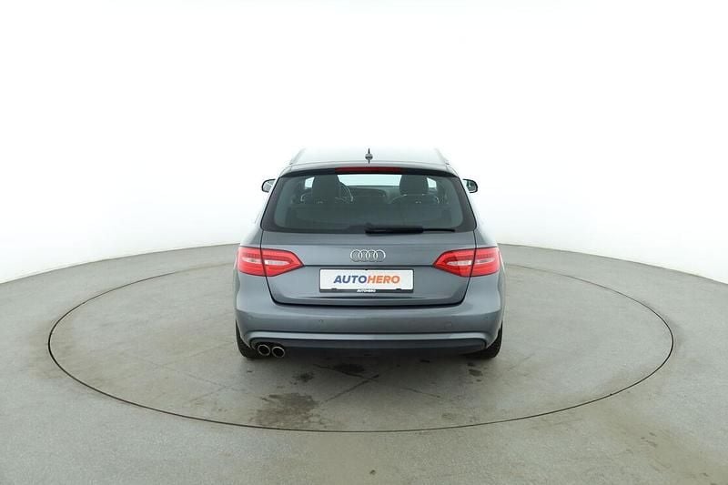 Gebraucht Audi A4 Attraction 120 PS (88 kW) 2016 Grau Kombi