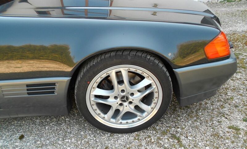 Gebraucht Mercedes SL300 231 PS (169 kW) 1992 Schwarz Cabrio