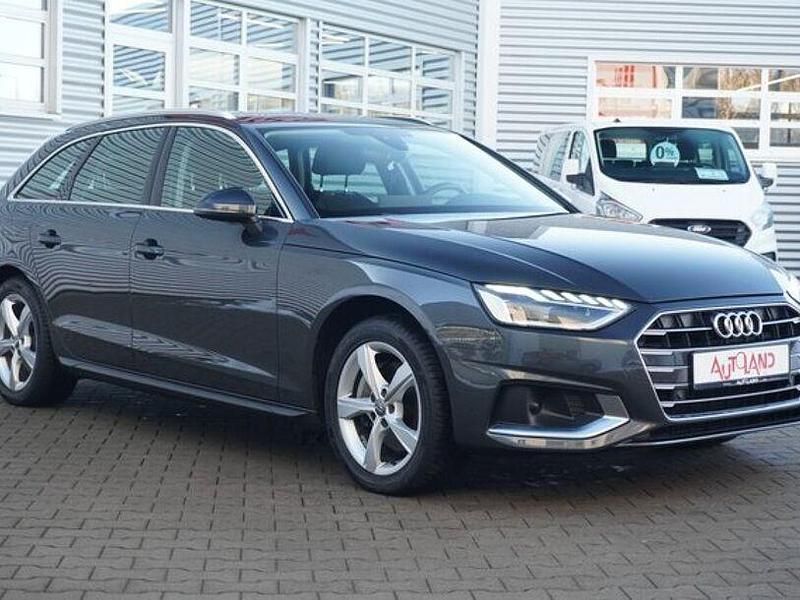 Gebraucht Audi A4 Advanced 190 PS (139 kW) 2020 Grau Kombi