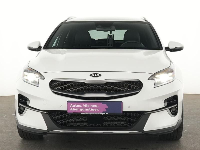 Second-hand Kia XCeed Xdition 160 CP (117 kW) 2021 Alb SUV