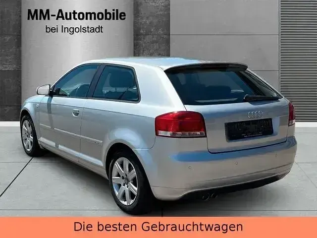 Gebraucht Audi A3 Ambition 116 PS (85 kW) 2006 Silber Kleinwagen