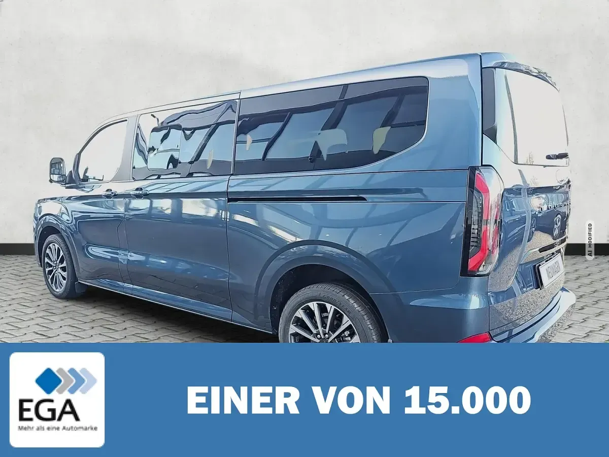 Neu Ford Tourneo Custom Titanium X 150 PS (110 kW) 2025 Metallic Van